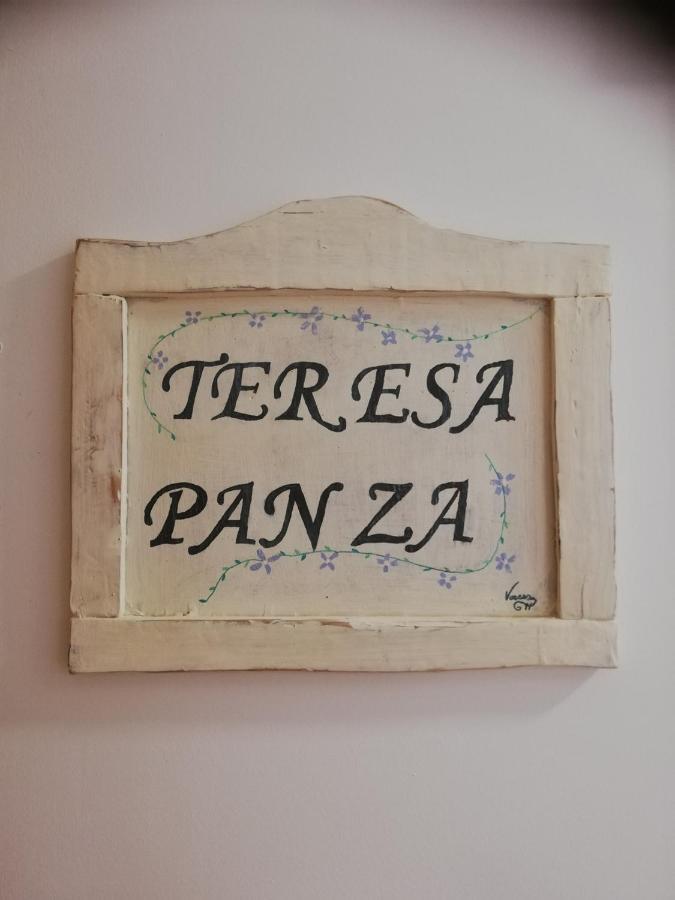 Hostal El Lugar De La Mancha Argamasilla de Alba Buitenkant foto