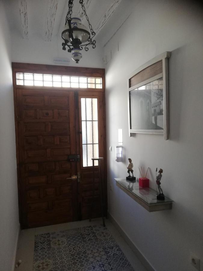 Hostal El Lugar De La Mancha Argamasilla de Alba Buitenkant foto